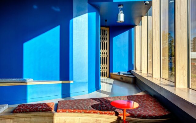 Meininger Hotel Paris Porte De Vincennes