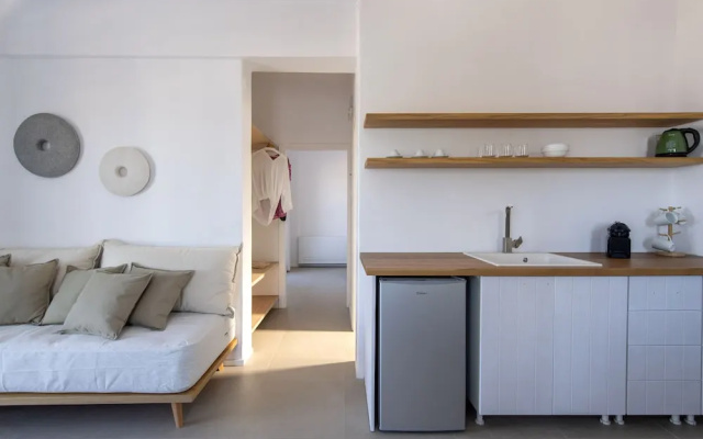 Kymo Luxury Suites