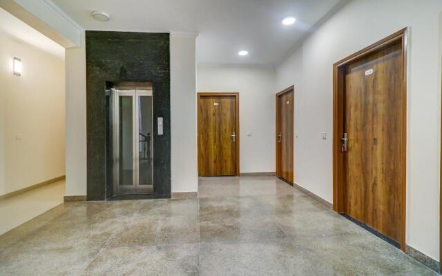 CAPITAL O40858 Grand Suites