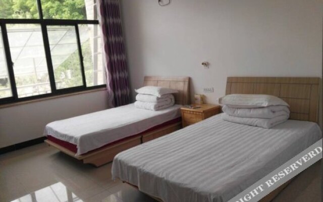 Xi'an Zhang Peng Farmstay