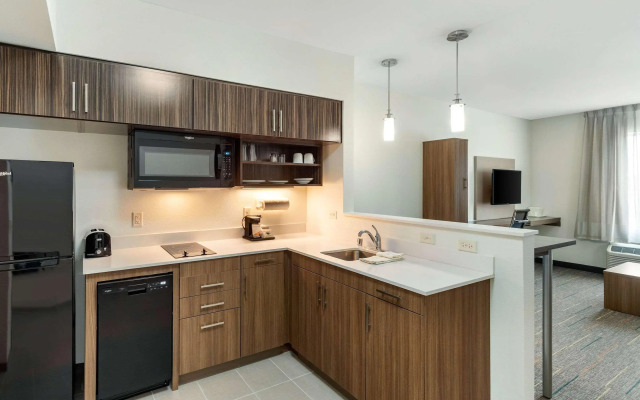 MainStay Suites Lancaster Dallas South