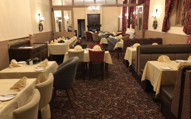 Hickman Hill Hotel