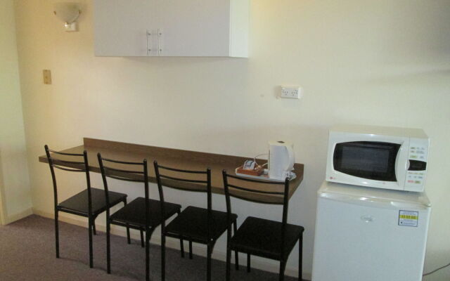 Tower Court Motel - adults only haven