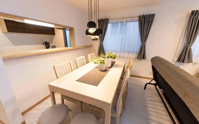 Y's HOTEL KAMEARI