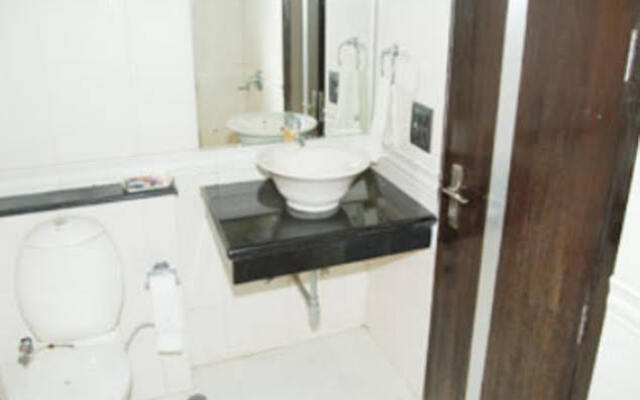 Pitrashish Aashray Hotel