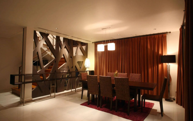 Amatapura Luxury Beachfront Resort
