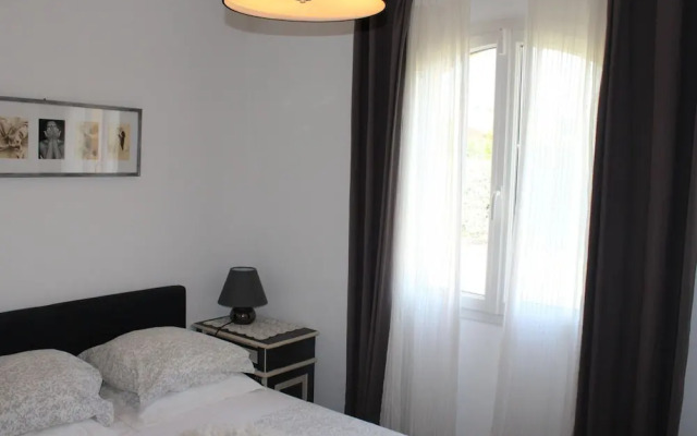 Holiday Home With Large Garden and Pool