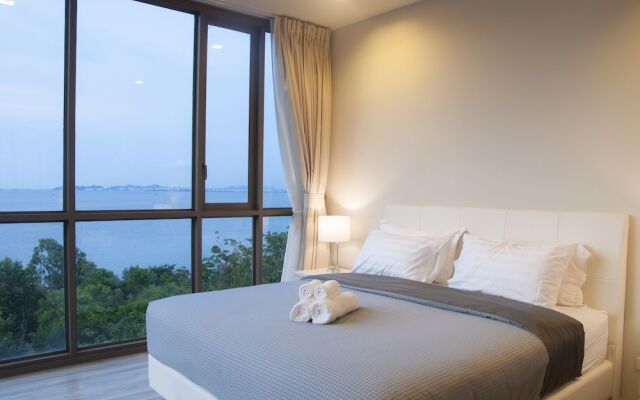 Beachfront Sea View Baan Plai Haad