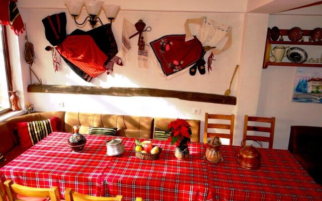 Chardaka Guest House