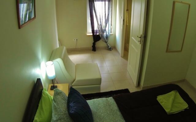 Peniche Surf Lodge - Hostel