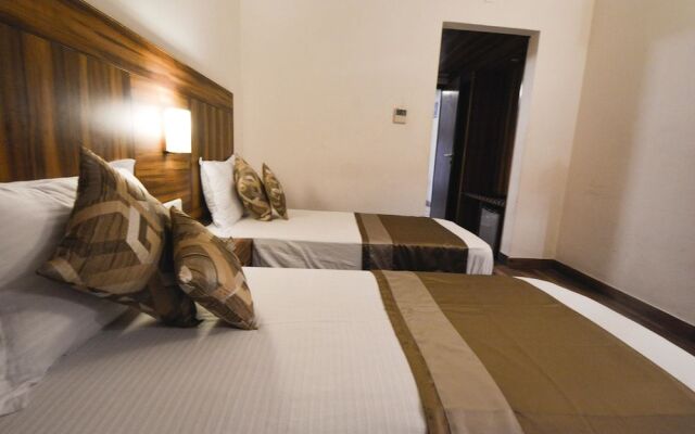 OYO 492 Hotel Janhvi International