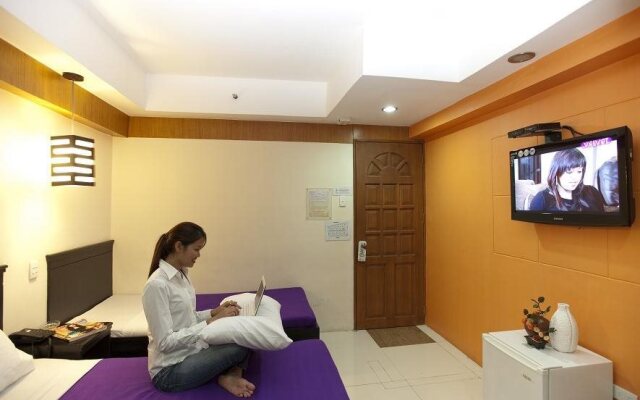 Valleyfront Hotel