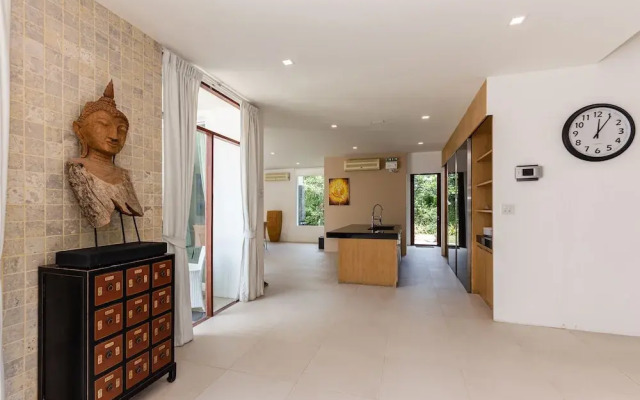 Unique Pool Villa with 5 Bedrooms and Sea View (PM-C1)