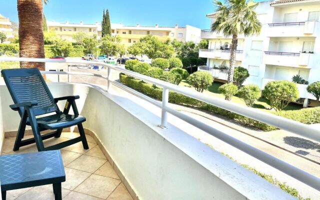 Amazing 1 bedroom apartment near Marina