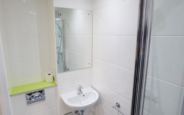 Luxury Rooms & Studios in Newcastle