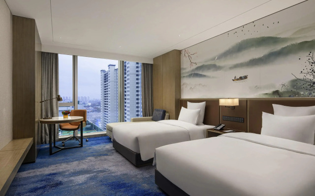 Pullman Huai'an Falcon