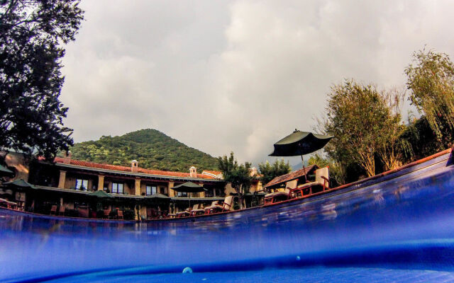 Filadelfia Coffee Resort & Tours