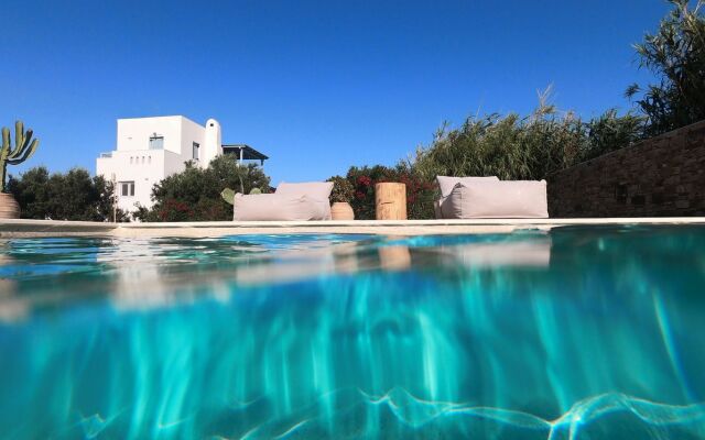 Seaside Naxos Holiday Villas