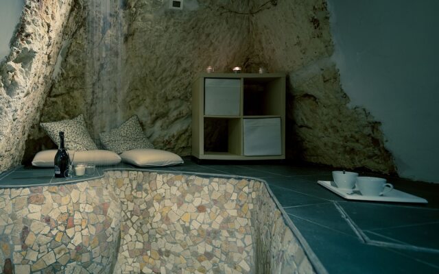 Victoria Suite By Pcb