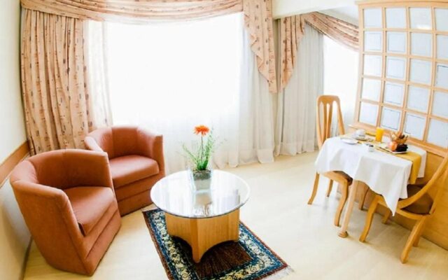 Hotel del Rey By Poty