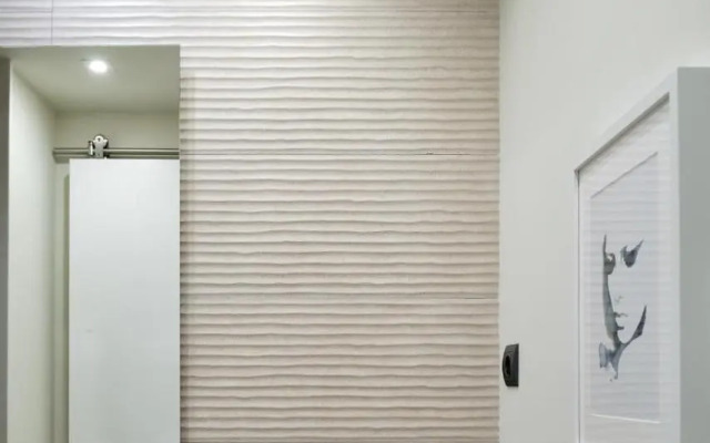 Stunning Modern Apt Frontline beach - RDR206