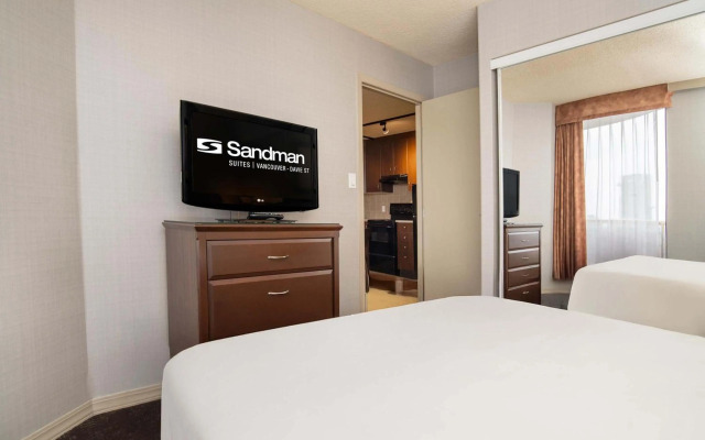 Sandman Suites Vancouver on Davie