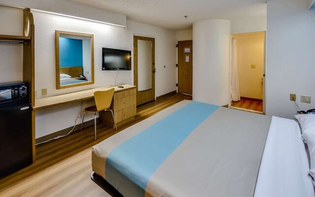 Holiday Inn Express Houston-I-10 W