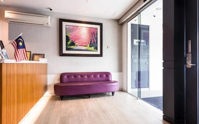 ZEN Rooms Sakura Boutique Hotel