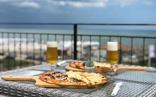 SaloS Beach Resort