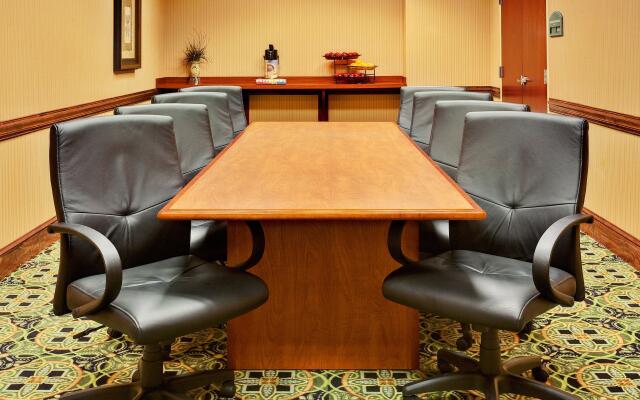 Holiday Inn Express & Suites Millington by IHG