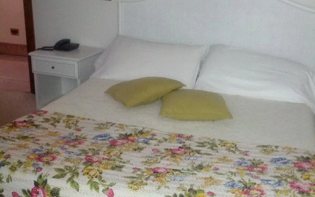 Villa Tiziana Hotel
