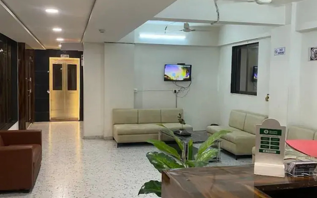 Hotel Infini Palace