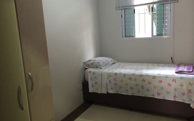 Hostel Home Acadepol, Metrô Butantã, Usp
