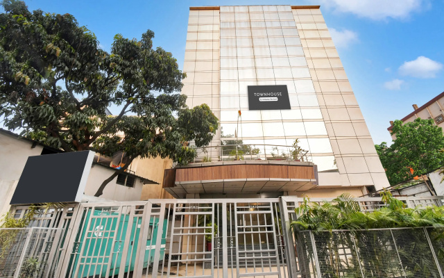 OYO 11639 Hotel Accord