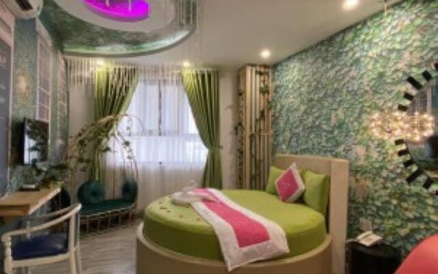 Tan Binh Hotel by ZUZU