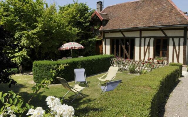 Gîte Laubressel, 4 pièces, 8 personnes - FR-1-543-176