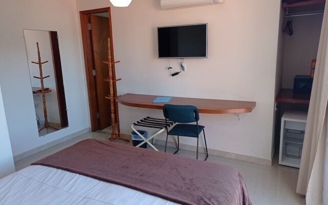 Pousada Canto da Baleia Ltda