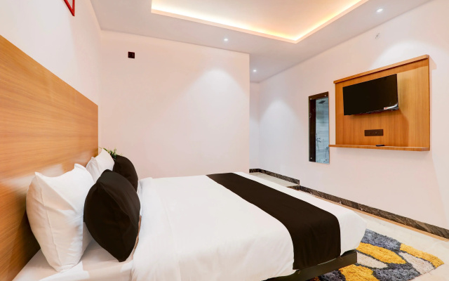 Super Hotel O Golden Tulip’z