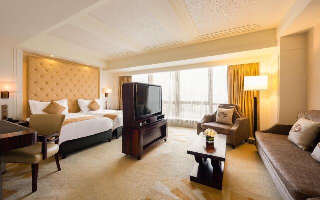 Paramount Gallery Hotel