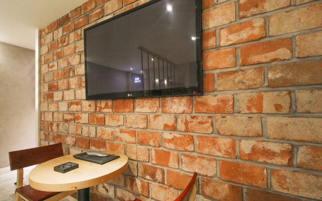 Hotel Cube