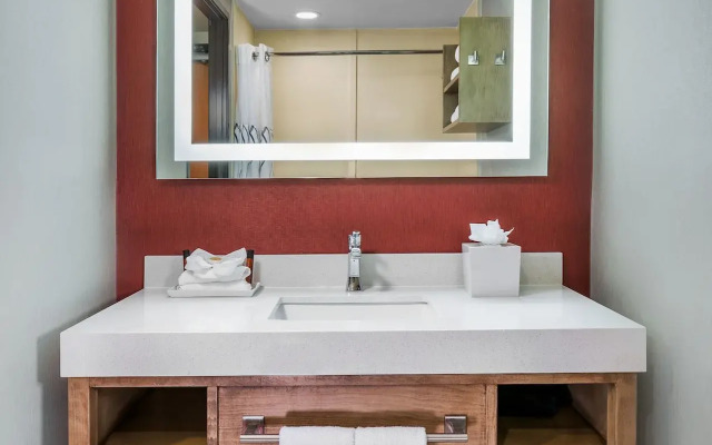 Desert Palms Hotel & Suites