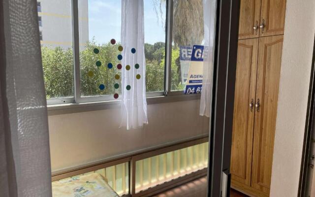 Appartement Balaruc-les-Bains, 1 pièce, 2 personnes - FR-1-553-121