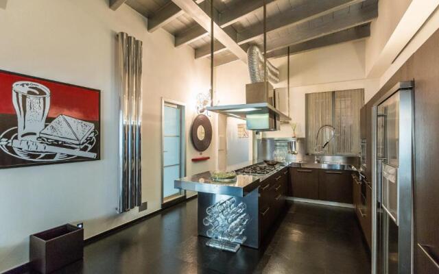 Rental in Rome Cosmopolitan Hi-Tech