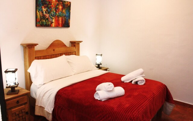 Casa Azuela & Valencia