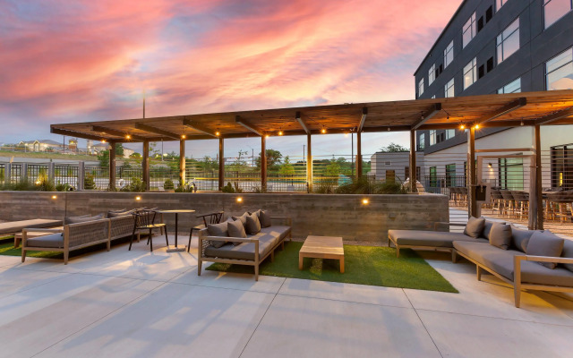 Cambria Hotel Austin Airport