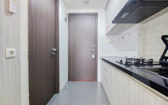 Best Homey And Nice Studio At Bintaro Icon Apartment