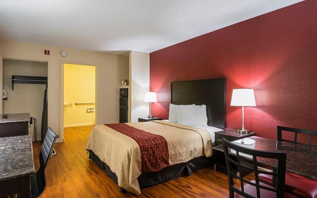 Red Roof Inn & Suites Scottsboro