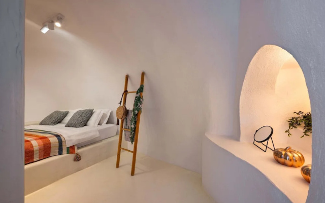 Amphora Selene Seaview Getaway in Akrotiri