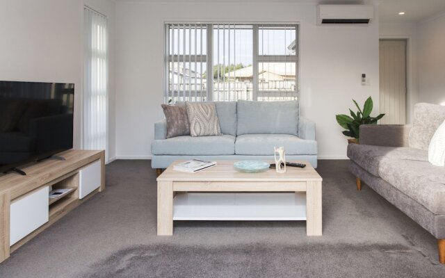 Coastal Walkway Charmer