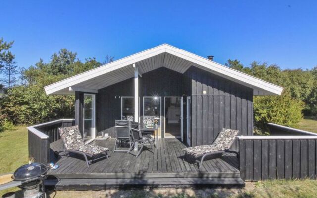 "Hunno" - 900m from the sea in NW Jutland